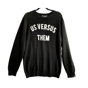 US Versus THEM Unisex Sweatshirt Sz XL Black Streetwear Rebellious Unique 72-11